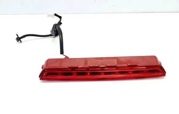 KIA Sportage Third/center stoplight 92700F1000