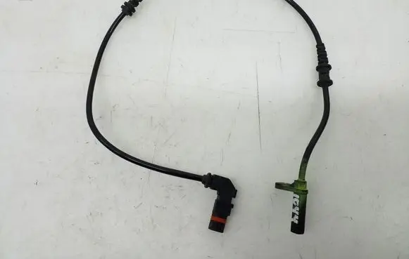 Mercedes-Benz C W204 ABS brake wheel speed sensor A2045400117