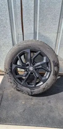 MG MG4 ev R12 alloy rim W1236516