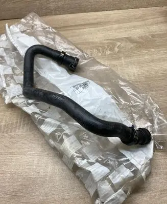 Peugeot 108 Engine coolant pipe/hose B000675280 16282YV020