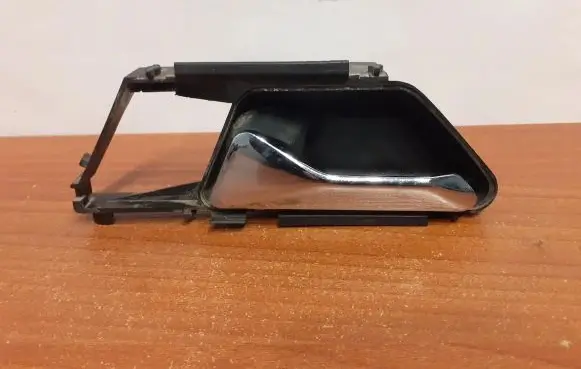 Mercedes-Benz E W124 Rear door interior handle 1247600161 11725