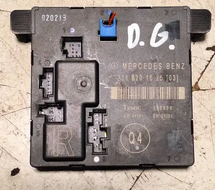 Mercedes-Benz E W211 Door control unit/module 2118201626 356806