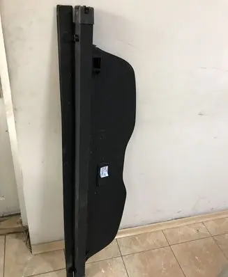 Volkswagen Touareg I Parcel shelf load cover 