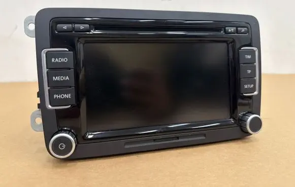 Volkswagen Scirocco Radio/CD/DVD/GPS head unit 3C8035195