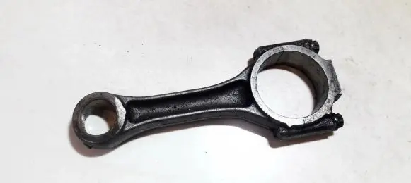 Audi A4 S4 B5 8D Connecting rod/conrod bhs