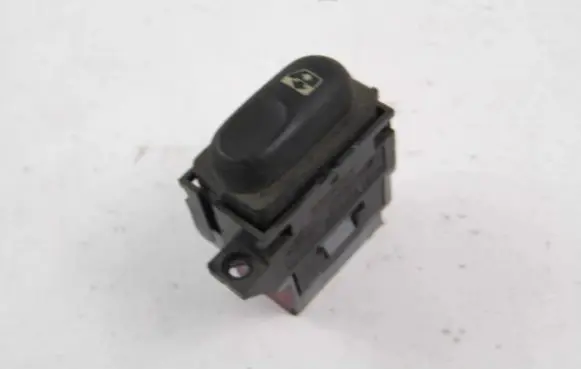Renault Laguna I Electric window control switch