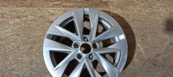 Skoda Fabia Mk4 (6VA) R15 alloy rim 6VA601025 K8TT551