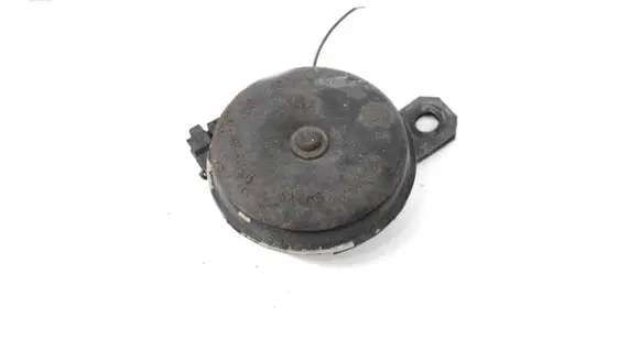 Toyota RAV 4 (XA40) Horn signal 8651020280