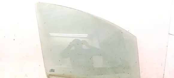 Renault Modus Front door window glass four-door DOT682AS2M3232 43R001583
