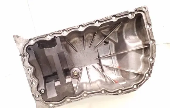 Volvo S40, V40 Oil sump 330690331 104412Y 106104A