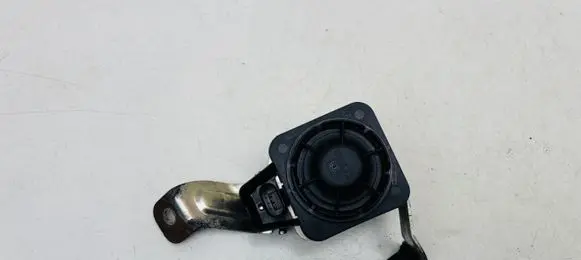 Audi A3 S3 8V Alarm system siren 8V2951285