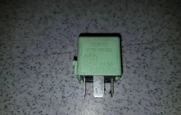 BMW 5 E39 Other relay 61368373700