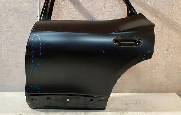 Cupra Formentor Rear door