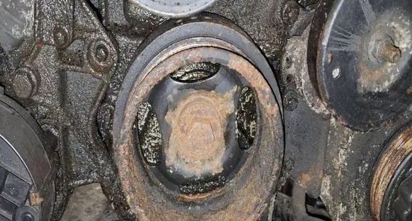 Mercedes-Benz C W203 Crankshaft pulley