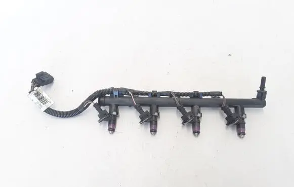 Fuel main line pipe