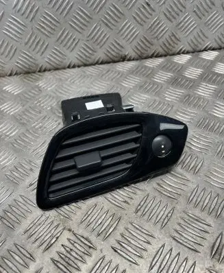 Renault Scenic III - Grand scenic III Dashboard side air vent grill/cover trim 1012127