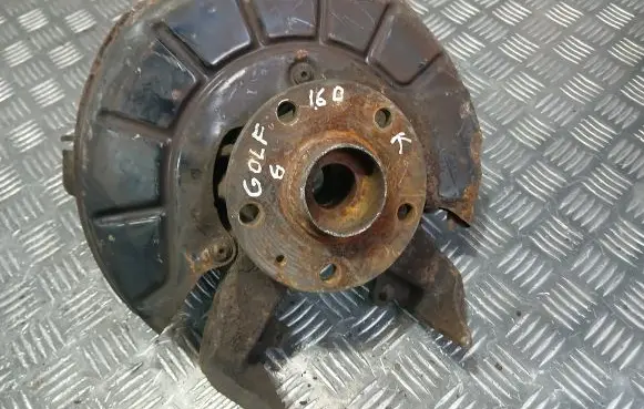 Volkswagen Golf Plus Front wheel hub spindle knuckle