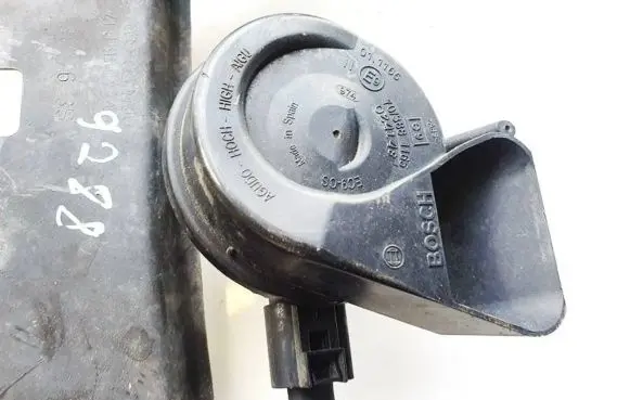 Audi Q7 4L Horn signal 024148 703881165