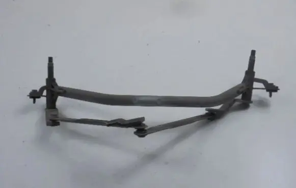 Peugeot 207 CC Front wiper linkage 9650380780