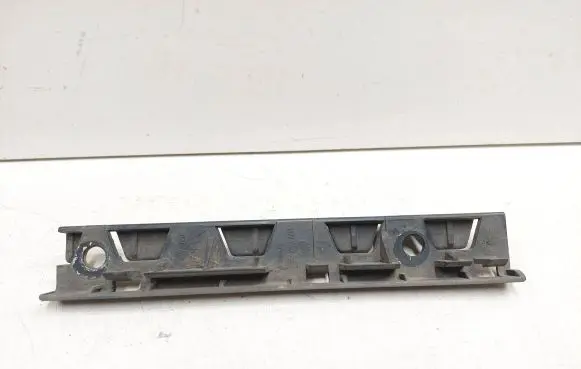 BMW 5 E60 E61 Front bumper mounting bracket 51777066228 7066228