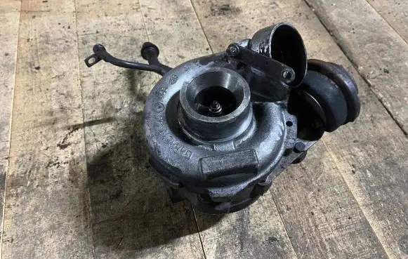 Mercedes-Benz C W203 Turbo a6110960999 6110960999