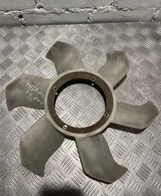 Mitsubishi Pajero Fan impeller ME298542