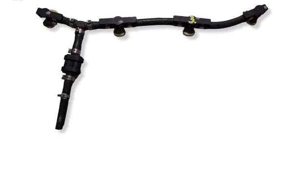 KIA Sportage Fuel injector supply line/pipe 