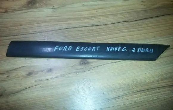 Ford Escort Rear door trim (molding)