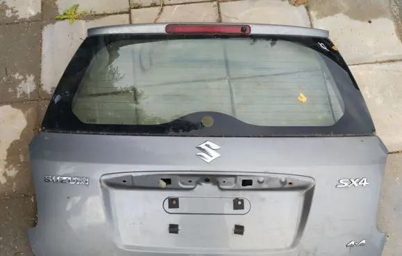 Suzuki SX4 Tailgate/trunk/boot lid 6910079J00 8457079J10