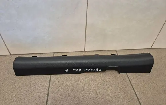 Hyundai Tucson TL Front sill trim cover 85881D7000
