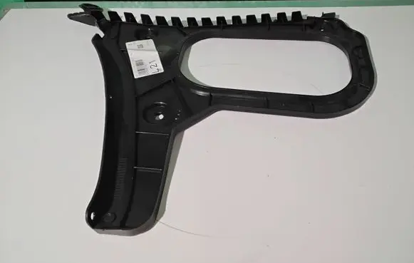 Audi A3 S3 8V Bumper support mounting bracket corner 8V5807377