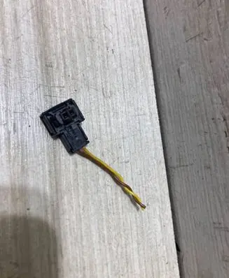 BMW 7 F01 F02 F03 F04 Front seatbelt 6905140