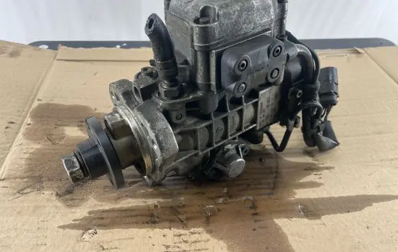 Volkswagen Sharan Fuel injection high pressure pump 0460404977 BT4018 038130107