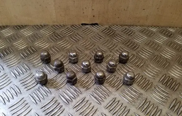 KIA Rio Nuts/bolts 