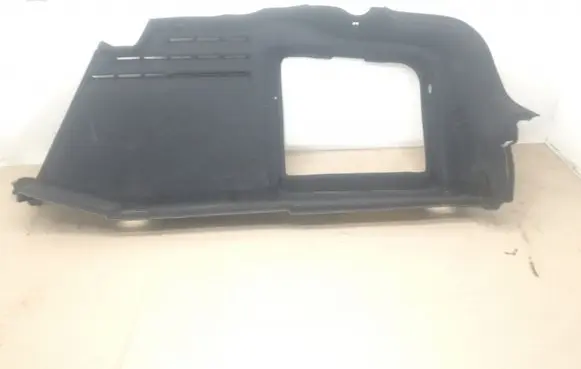 Trunk/boot lower side trim panel