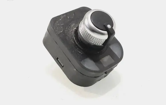 Audi A6 S6 C6 4F Wing mirror switch 4F0959565