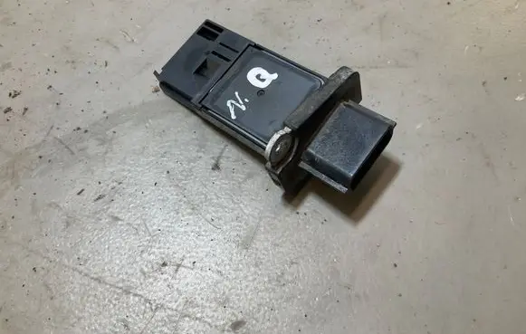 Nissan Qashqai Mass air flow meter 226807S000
