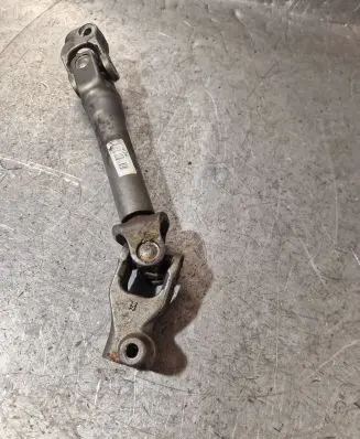 Renault Megane III Steering column universal joint