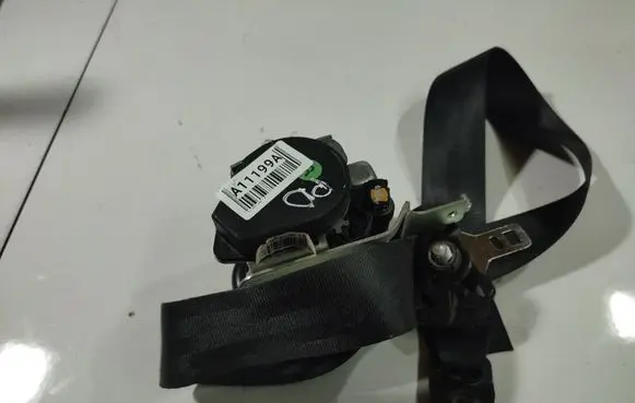 KIA Ceed Front seatbelt 0436094