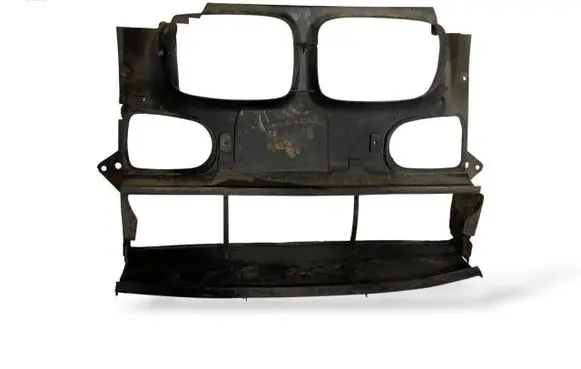 BMW 5 E39 Radiator cooling fan shroud 51712498939 2498939