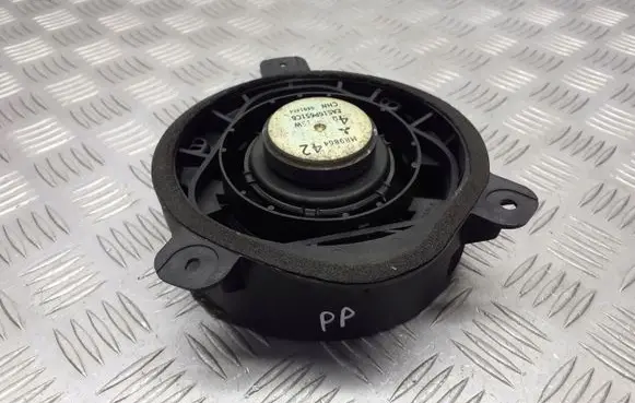 Mitsubishi Grandis Subwoofer speaker MR986442