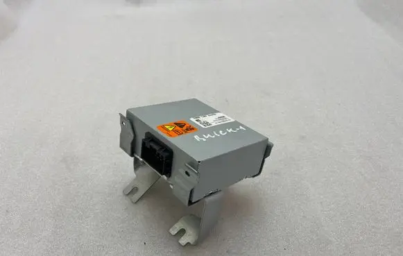 Buick Encore I Voltage converter inverter 42596898