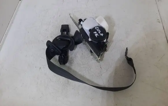 Volkswagen e-Golf Front seatbelt YD44529314 30404499