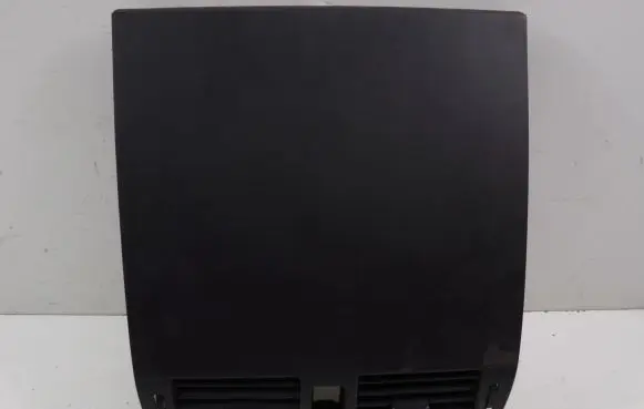 Mazda 3 I Dash center air vent grill