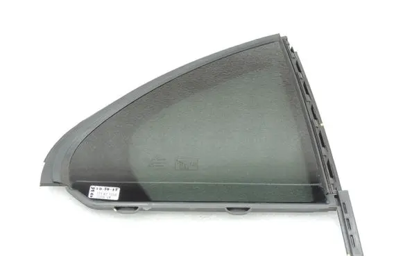 Mercedes-Benz C W205 Rear vent window glass A2057306200 2057306200