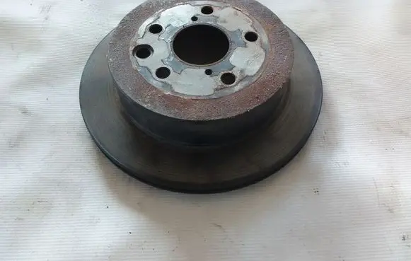 Lexus IS III XE30 Rear brake disc 4243153020