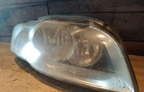 Audi A4 S4 B7 8E 8H Headlight/headlamp