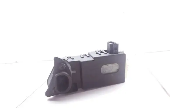 Volvo V50 Fuel tank cap lock motor 30716754