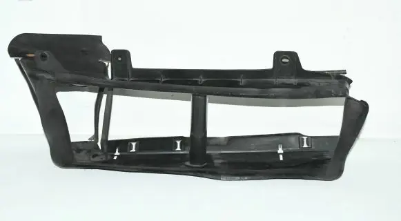 Ford Focus Intercooler air guide/duct channel BM51-8314-CC