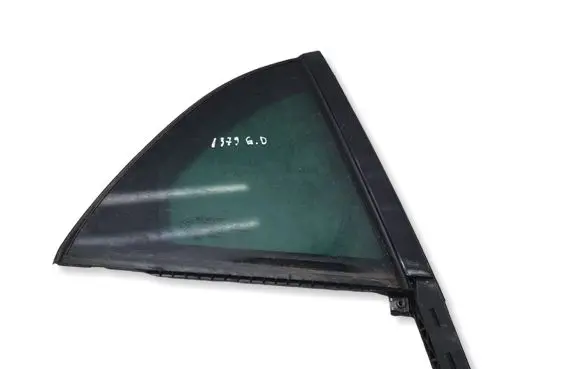 Renault Mégane Renault Sport III (IV Based) Rear vent window glass E000989 43R000184